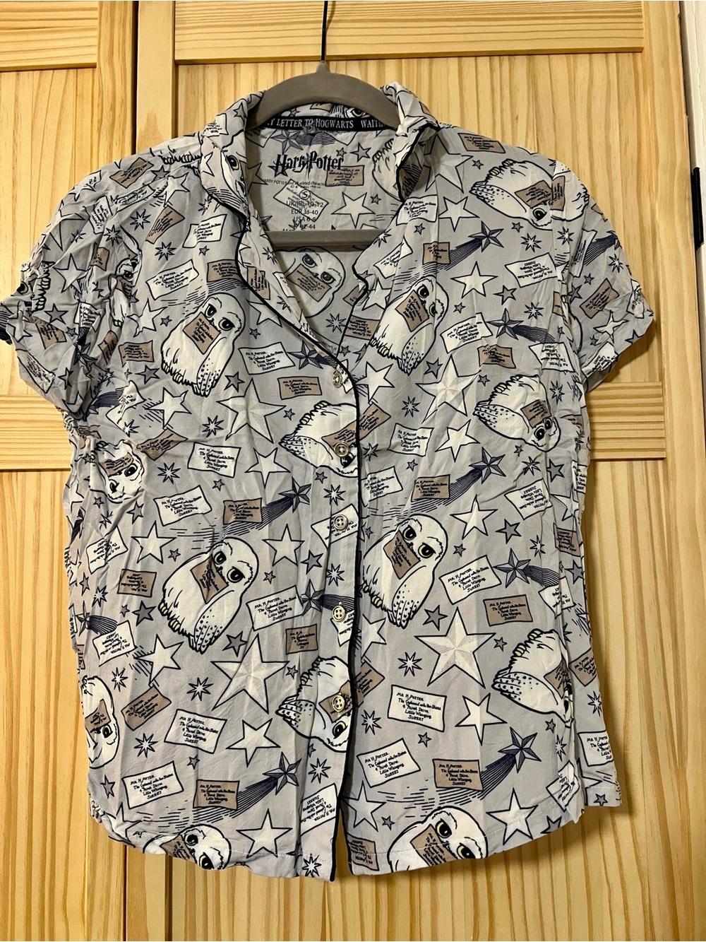 Hey Potter Women’s Short-Sleeve Hedwig Pajama Top - White/Gray